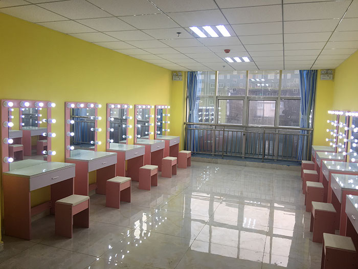 北京星干線德州分?；瘖y間